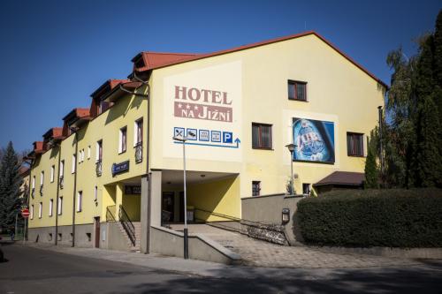 Foto - Ubytování v Přerově - Hotel "Na Jižní"