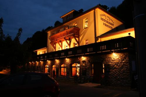 Foto - Ubytování  - Pension a restaurant VZHŮRU NOHAMA