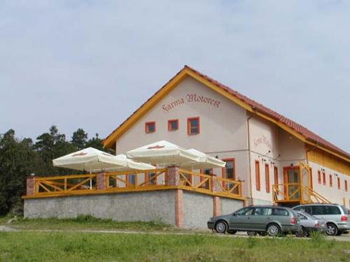 Foto - Ubytování v Řevničově - Motorest Farma